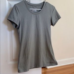 Under Armour Fitted HeatGear Top